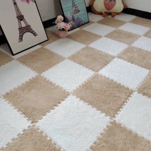 Splice Carpet (Cream and White)